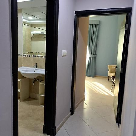 Vvip Apartment Dubai Exterior foto